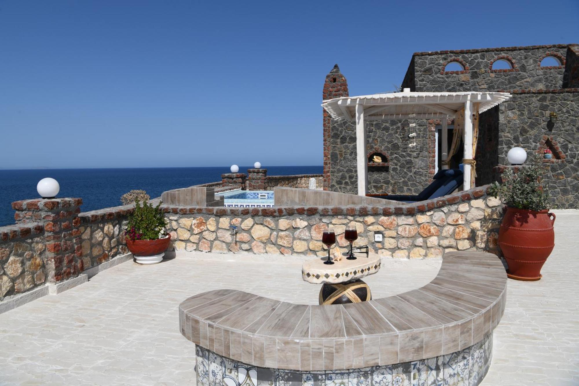 Starlight Luxury Seaside Villa & Suites Imerovígli Extérieur photo